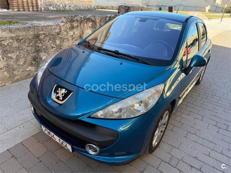 PEUGEOT 207 Sport 1.6 HDI 90