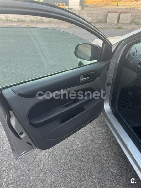 FORD Focus 1.6 TDCi 109 Titanium