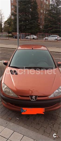 PEUGEOT 206