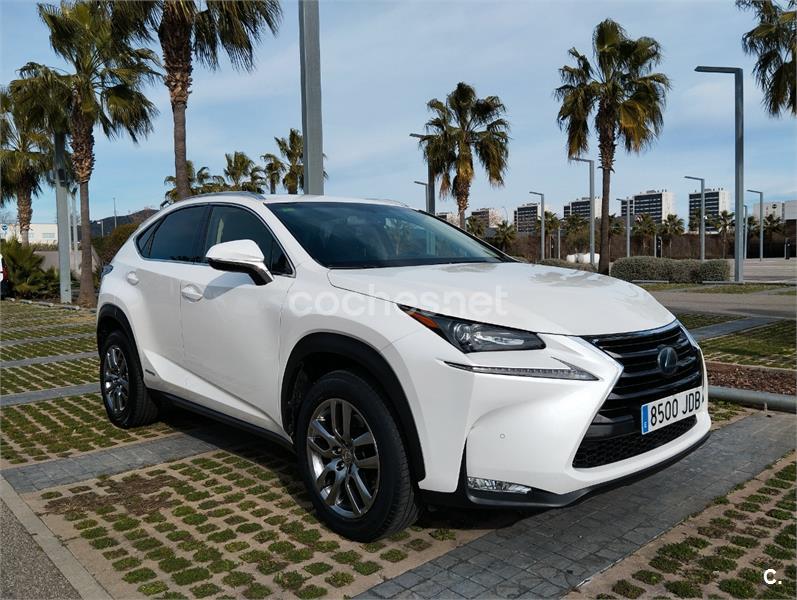 LEXUS NX 300h Executive 4WD