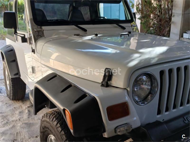 JEEP Wrangler 2.5I SOFT TOP