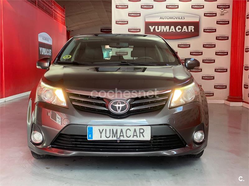 TOYOTA Avensis 120D ADVANCE