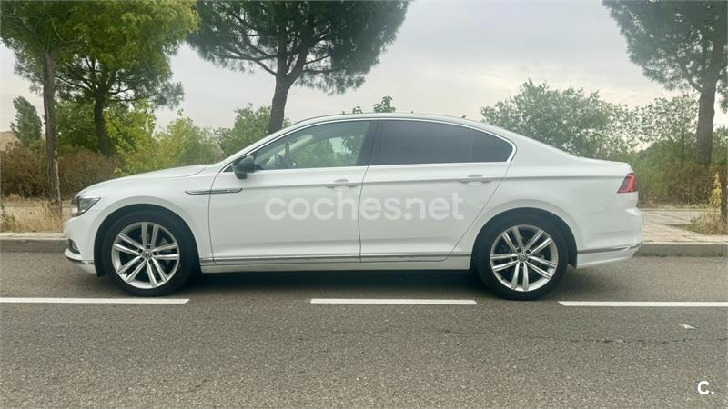 VOLKSWAGEN Passat Sport 1.8 TSI DSG