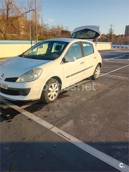 RENAULT Clio Authentique 1.5DCI70 eco2