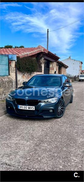 BMW Serie 3 318d Essential Edition