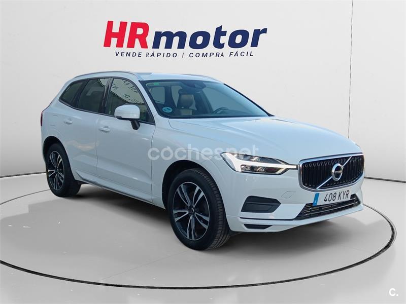 VOLVO XC60 2.0 T4 Momentum Auto