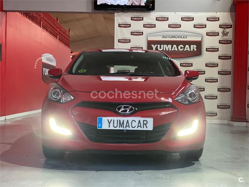 HYUNDAI i30 1.6 CRDi Tecno