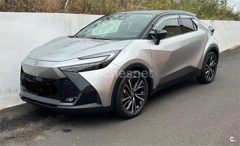 TOYOTA CHR