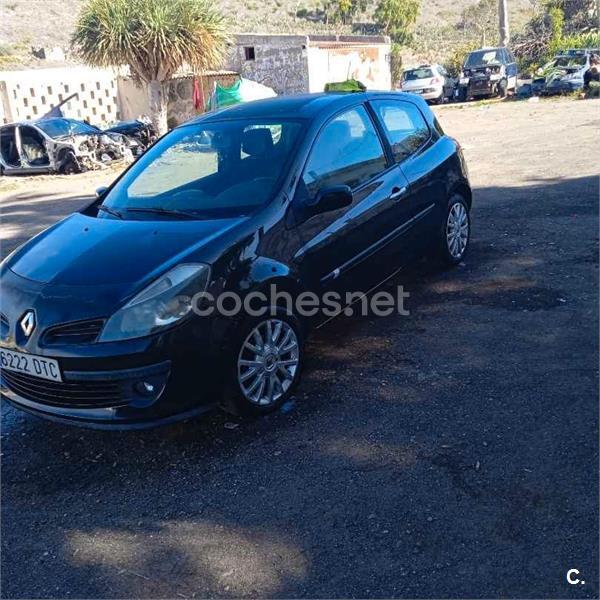 RENAULT Clio