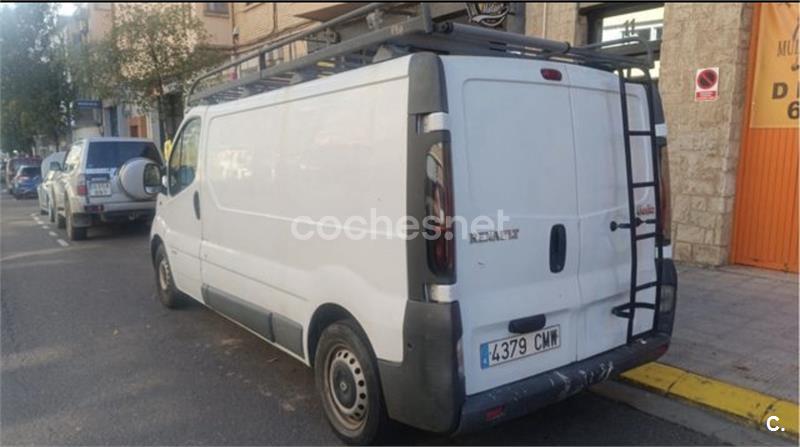 RENAULT Trafic TRAFIC CH CABI.TRACCION (TC9G)