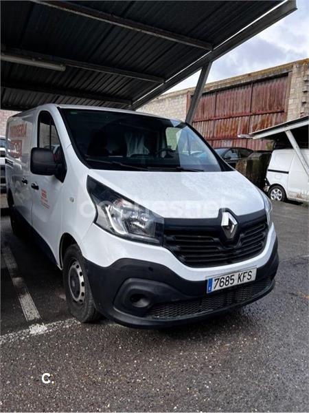 RENAULT Trafic