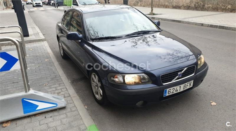 VOLVO S60 2.4 T