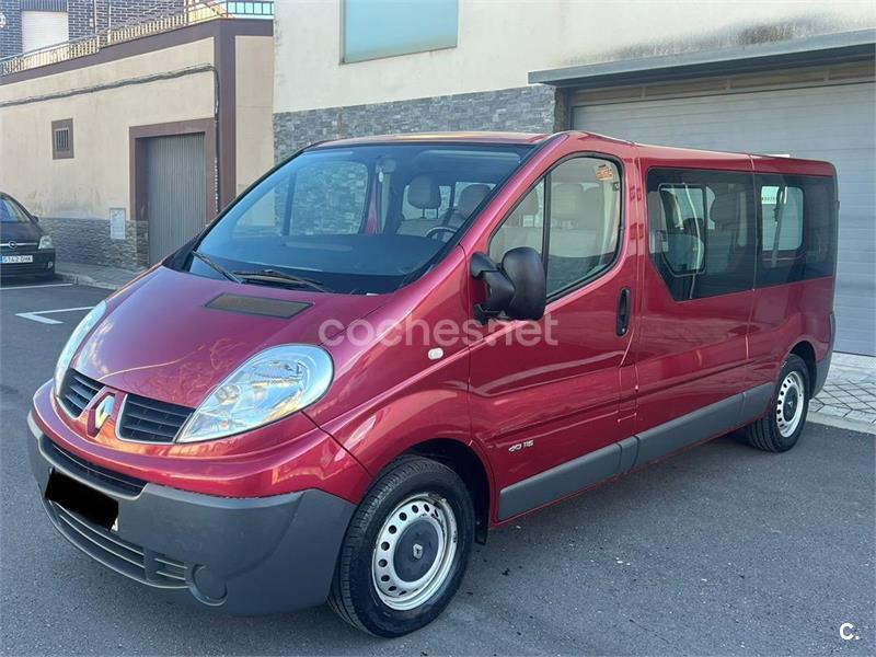 RENAULT Trafic