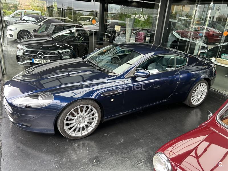 ASTON MARTIN DB9 Coupe Touchtronic 2