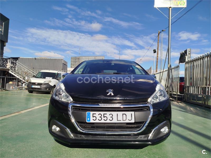 PEUGEOT 208 Tech Edit. PureTech EAT6