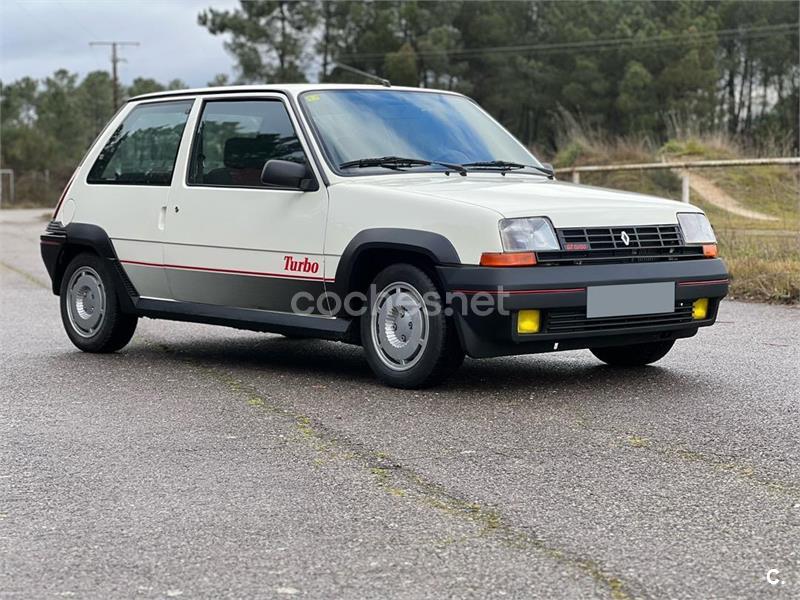 RENAULT R5