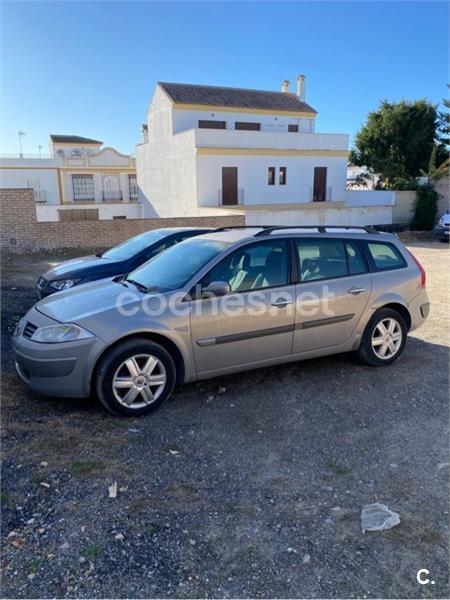 RENAULT Megane