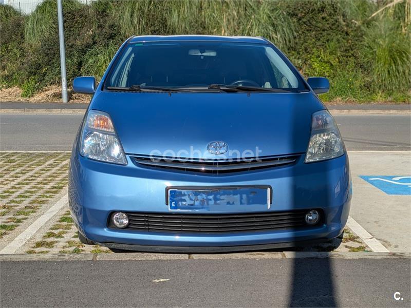 TOYOTA Prius 1.5 VVTi HSD