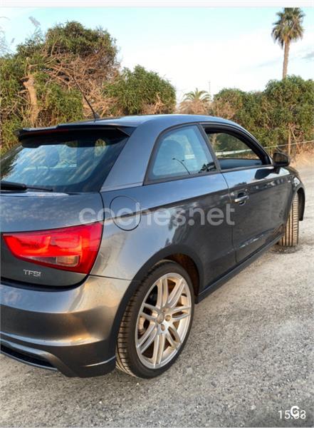 AUDI A1 1.6 TDI Adrenalin