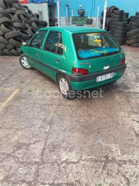 PEUGEOT 106