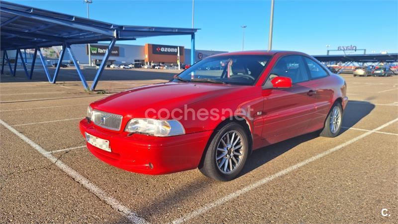VOLVO C70 2.5 20V AUTO