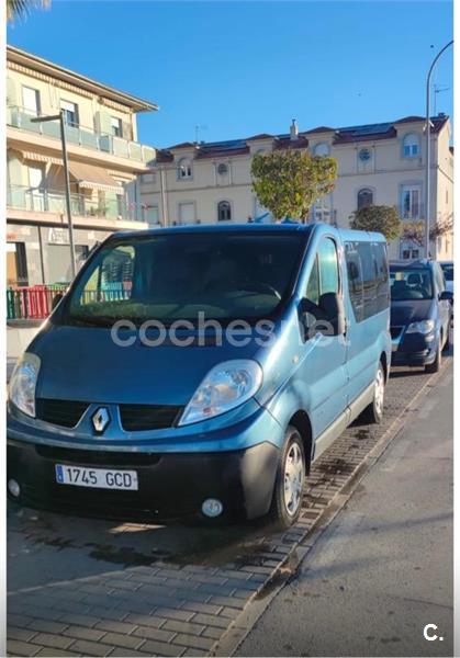 RENAULT Trafic