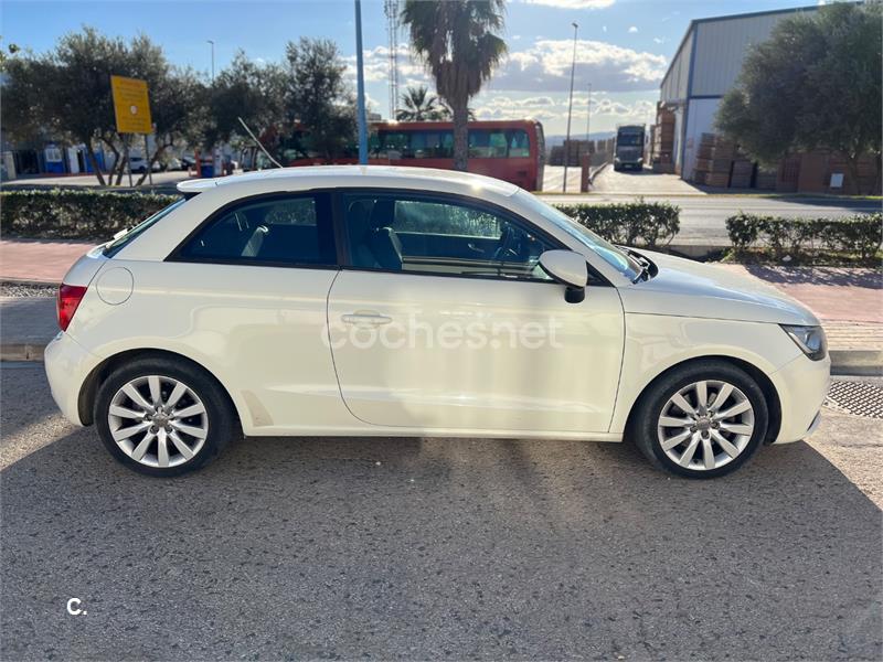 AUDI A1 1.6 TDI Attraction