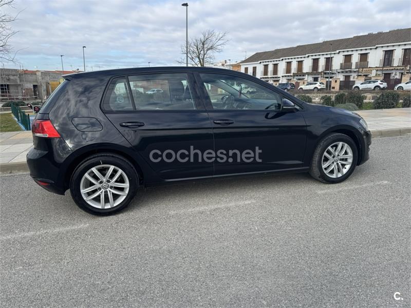 VOLKSWAGEN Golf Advance 1.6 TDI DSG