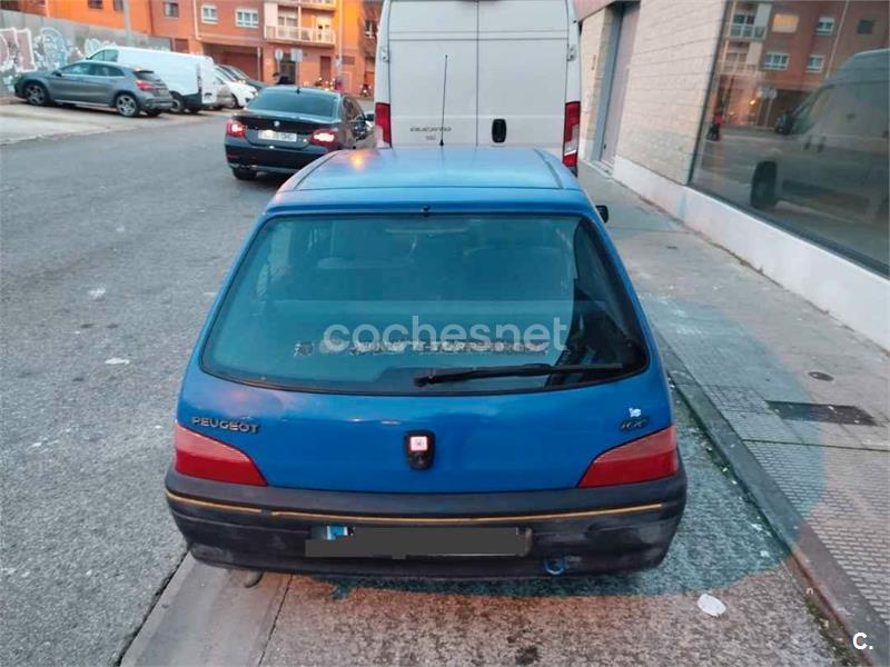 PEUGEOT 106