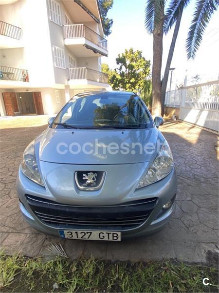 PEUGEOT 207 Confort 1.4 VTi 16v 95