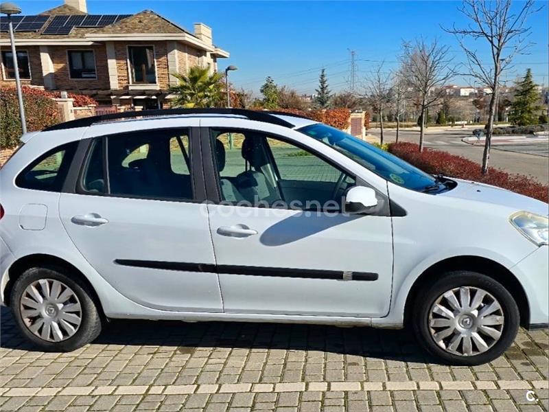 RENAULT Clio Grand Tour Dynamique 1.5DCI85eco2