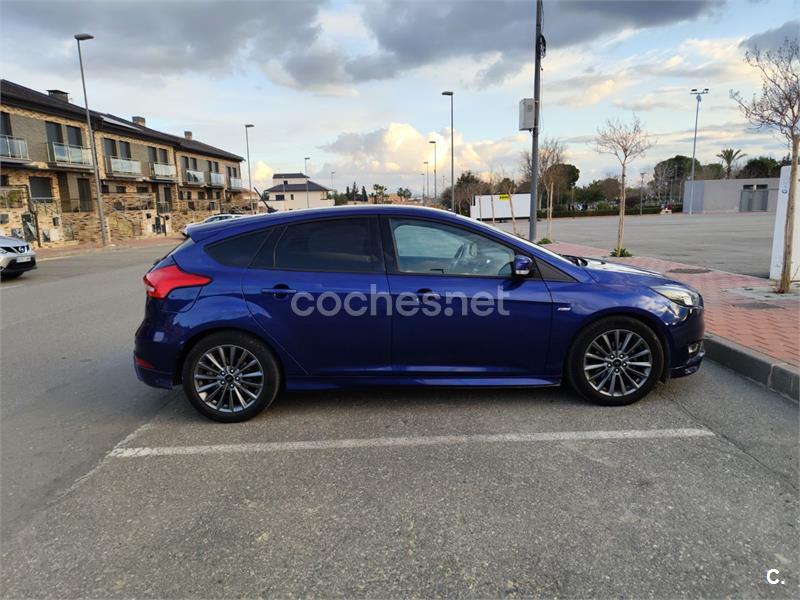 FORD Focus 1.0 Ecoboost STLine RB