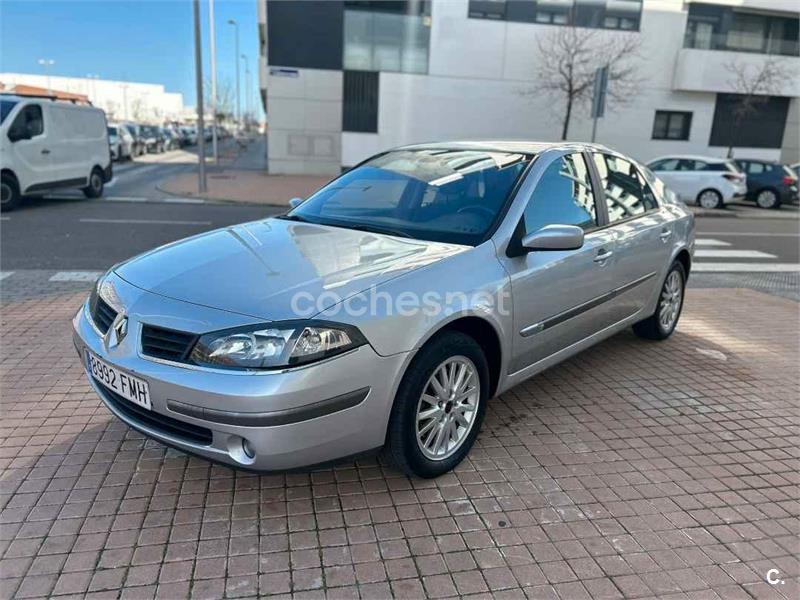 RENAULT Laguna