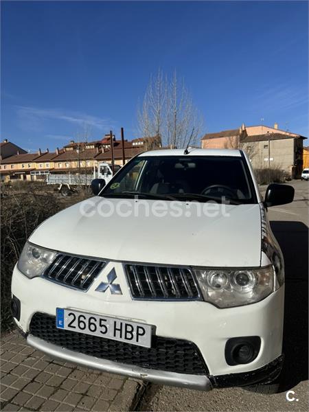 MITSUBISHI L200 2.5 DID Double Cab Intense