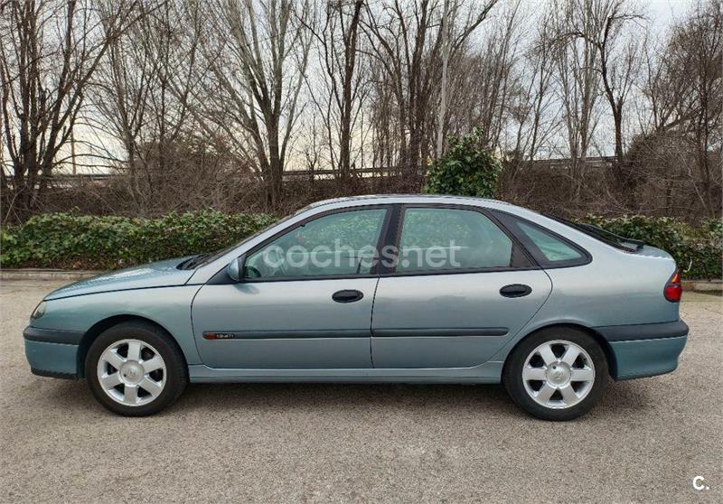 RENAULT Laguna