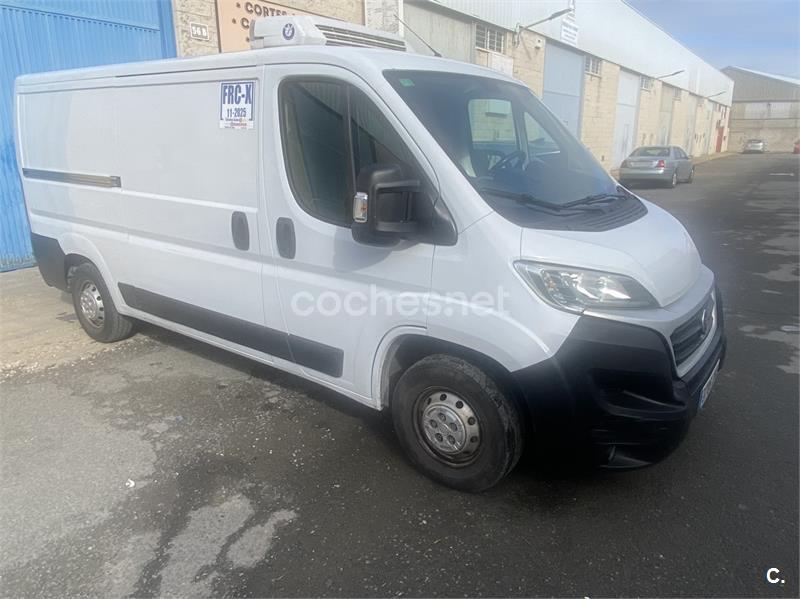 FIAT Ducato 35 2.3 Mjet Cabina Caja Medio L