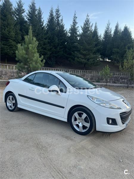 PEUGEOT 207 CC 1.6 VTi 16v 120