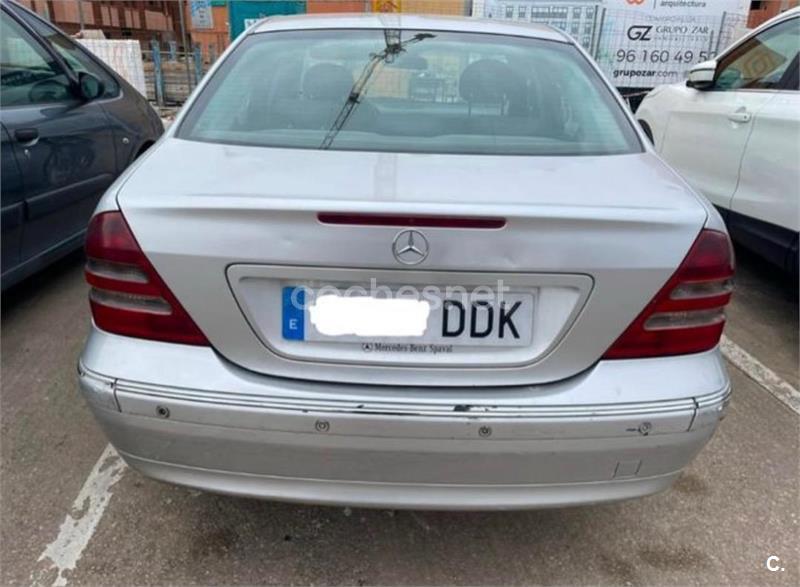 MERCEDES-BENZ Clase C
