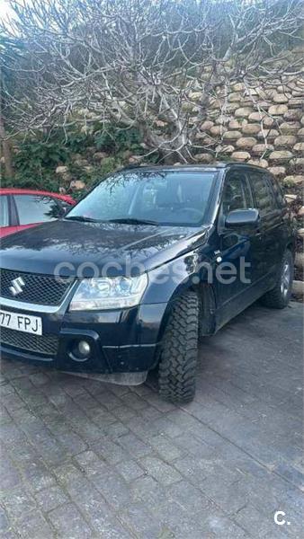 SUZUKI Vitara