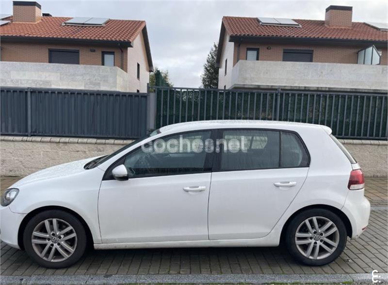 VOLKSWAGEN Golf VI 2.0 TDI DPF Sport