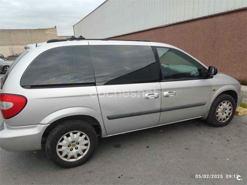 CHRYSLER Voyager