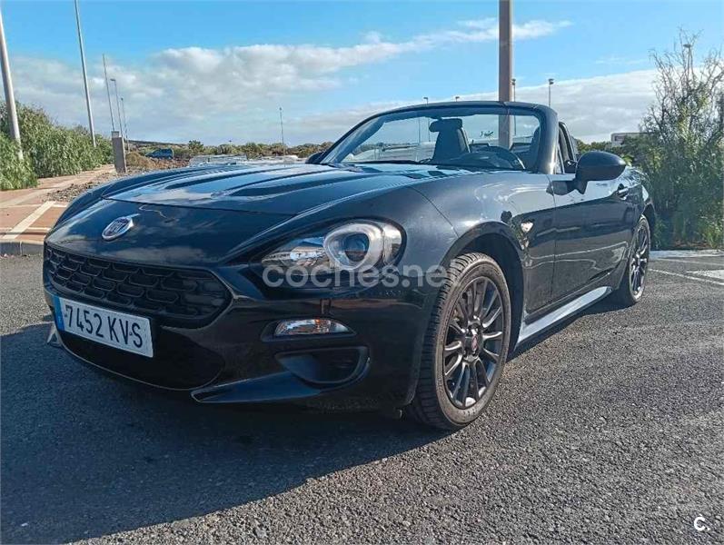 FIAT 124 Spider