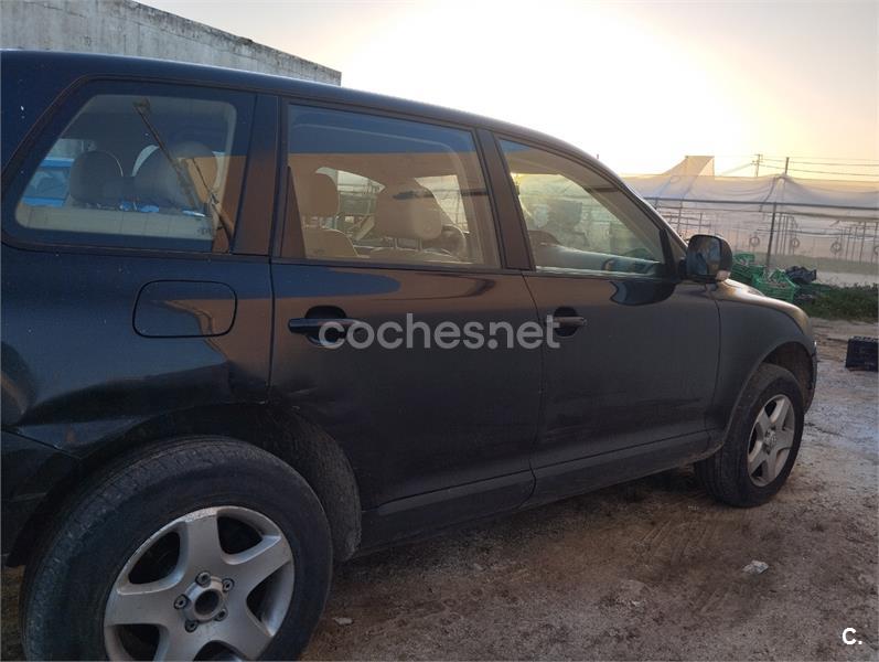 VOLKSWAGEN Touareg 2.5 R5 TDI