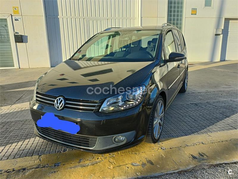 VOLKSWAGEN Touran 2.0 TDI DSG Sport