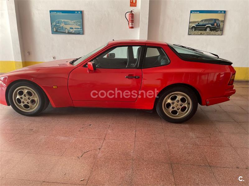 PORSCHE 944 944 2.5 TURBO