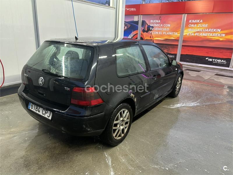 VOLKSWAGEN Golf 1.9 TDi Spirit