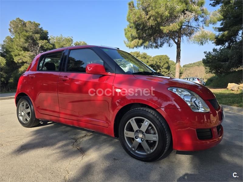 SUZUKI Swift 1.3 GLX