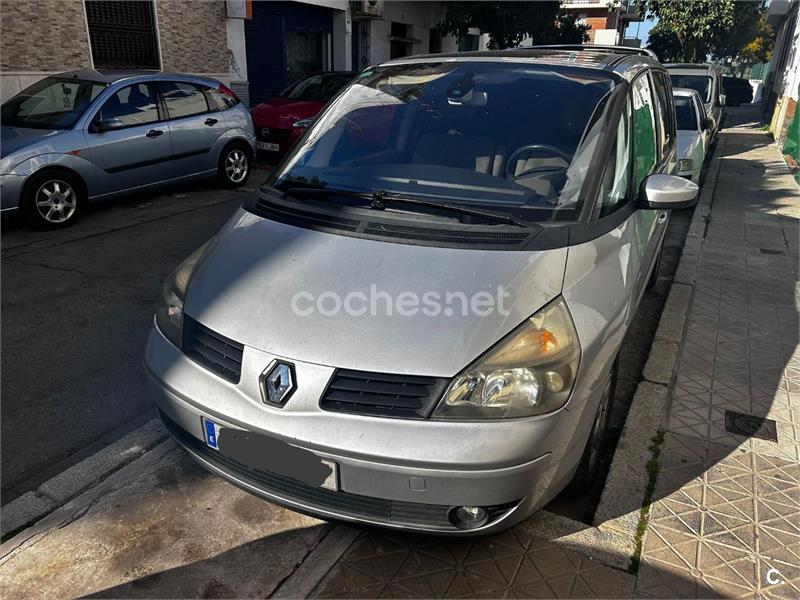 RENAULT Espace Expression 2.2 dCi 16v