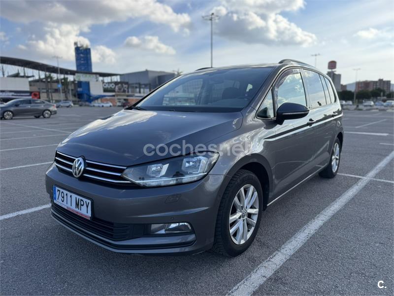 VOLKSWAGEN Touran Advance 1.6 TDI SCR BMT DSG