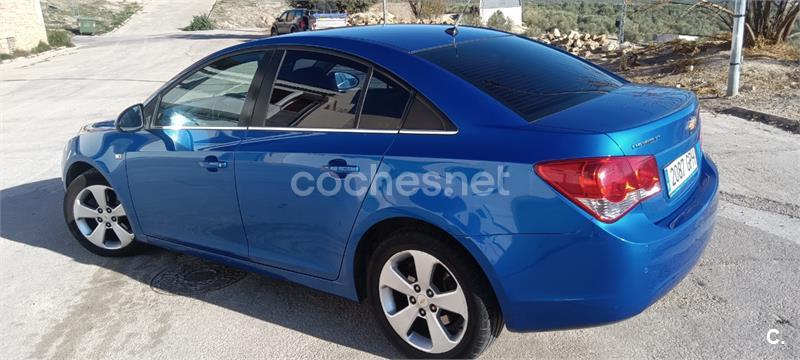 CHEVROLET Cruze 2.0 VCDi 16V LT